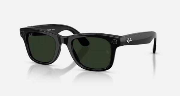 Ray-Ban Meta Wayfarer (Gen 2) blizgūs juodi AI akiniai su žaliais Transitions® lęšiais